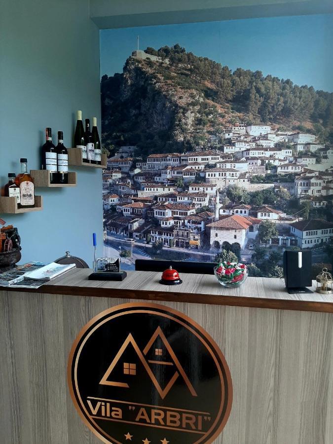 Hotel Vila Arbri Berat Exteriör bild